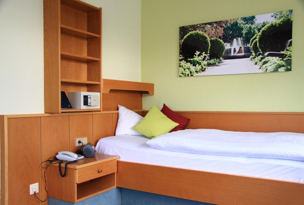 Hotel Garni Vier Jahreszeiten Bad Fussing Ngoại thất bức ảnh