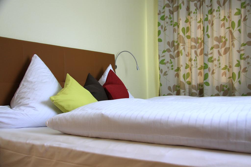 Hotel Garni Vier Jahreszeiten Bad Fussing Ngoại thất bức ảnh