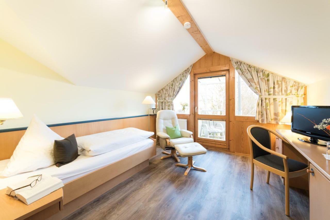 Hotel Garni Vier Jahreszeiten Bad Fussing Ngoại thất bức ảnh
